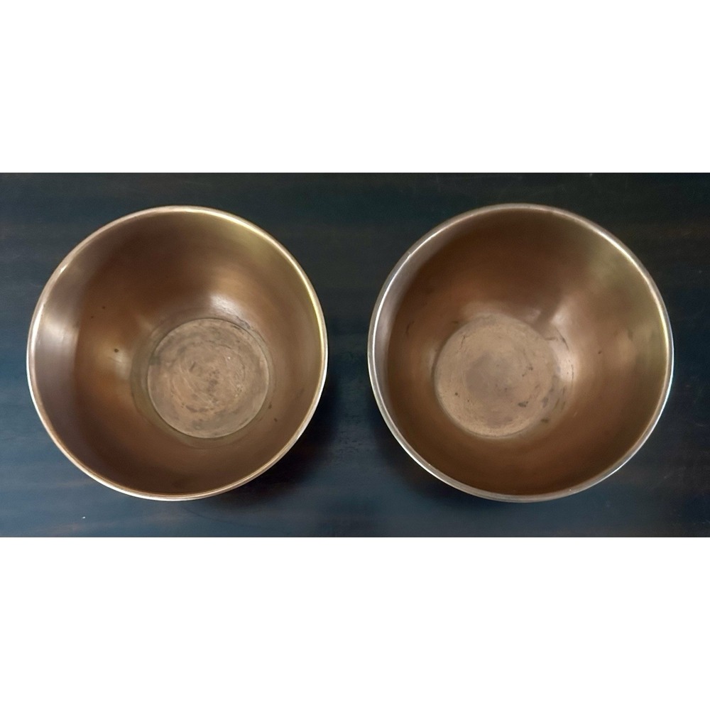 Two Medium 6 inch X 3 inch Pure Solid Copper Mixing Bowls Flat Bottom - Picture 3 of 5